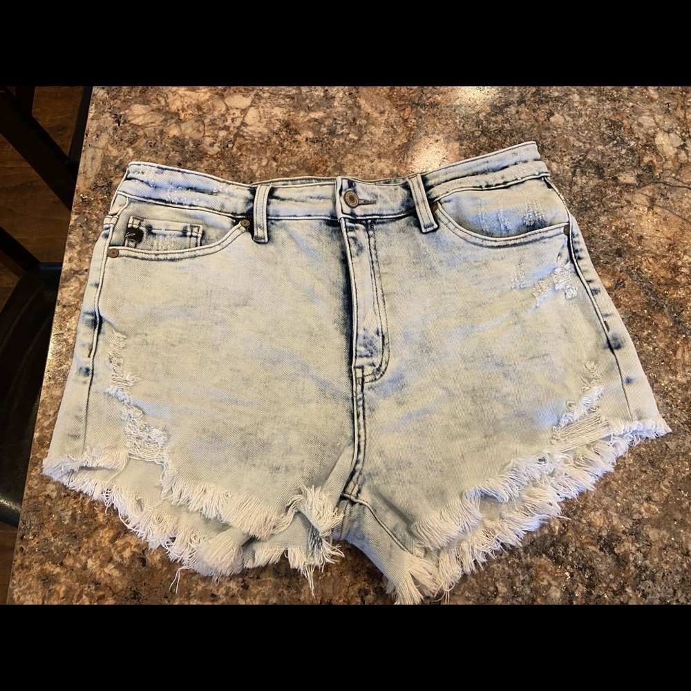 KanCan stonewash shorts